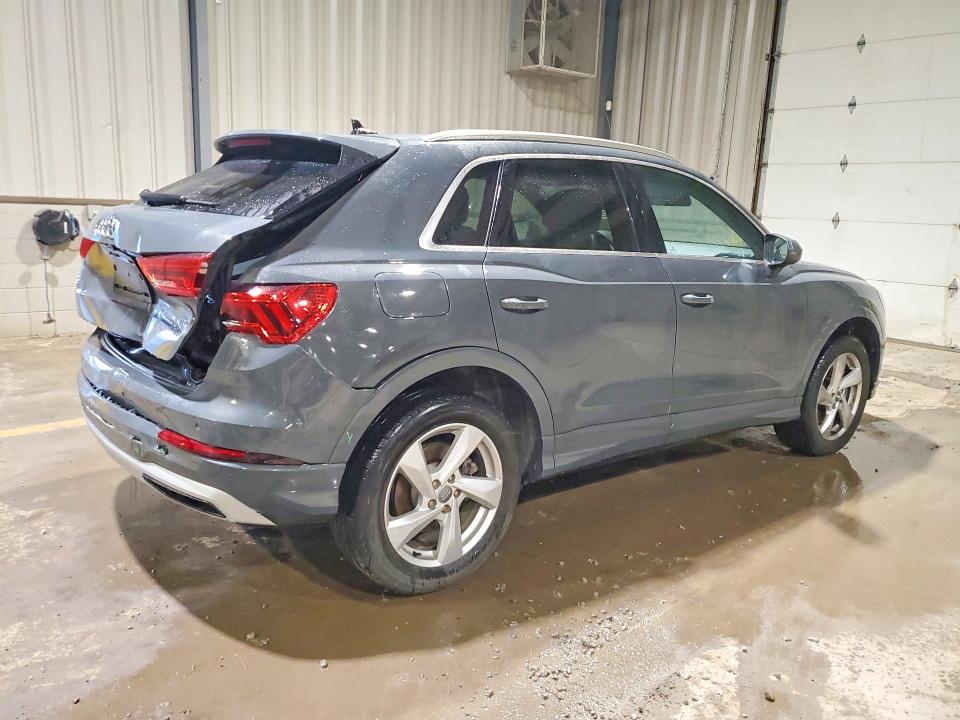 2020 Audi Q3 მანქანა იყიდება აუქციონზე, vin: WA1AECF37L1111100, აუქციონის ნომერი: 52368296