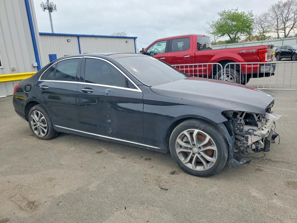 2015 Mercedes-benz C მანქანა იყიდება აუქციონზე, vin: 55SWF4KB2FU081333, აუქციონის ნომერი: 50751106