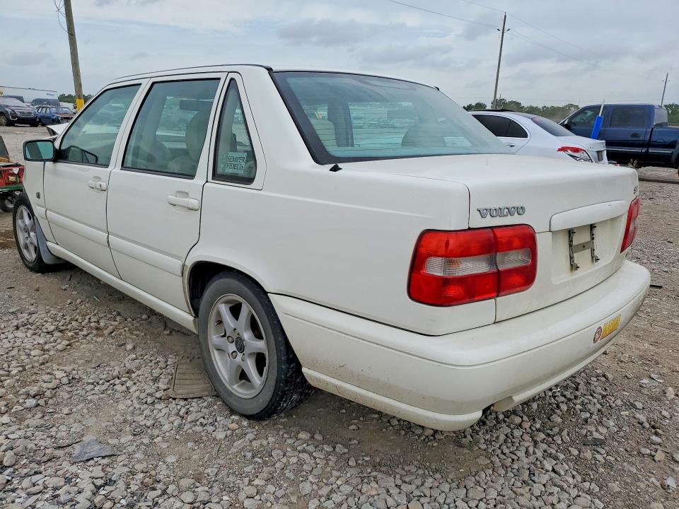 2000 Volvo S70 მანქანა იყიდება აუქციონზე, vin: YV1LS61J9Y2665197, აუქციონის ნომერი: 53891166