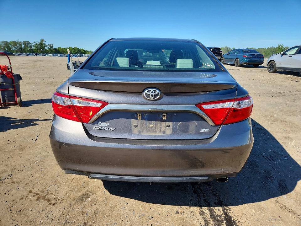 Aukcja sprzedaży 2016 Toyota Camry, vin: 4T1BF1FK7GU597040, numer aukcji: 55381526