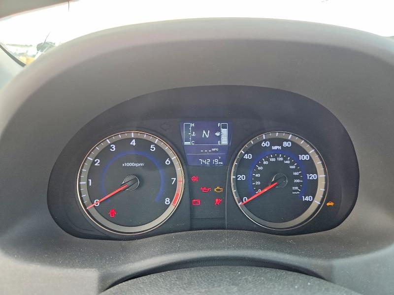 55208976 :رقم المزاد ، KMHCT4AE0GU946278 vin ، 2016 Hyundai Accent مزاد بيع