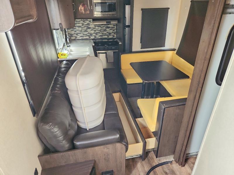 Продаж на аукціоні авто 2018 Forest River Vibe 25rk, vin: 4X4TSMA27KT113633, номер лоту: 51324016