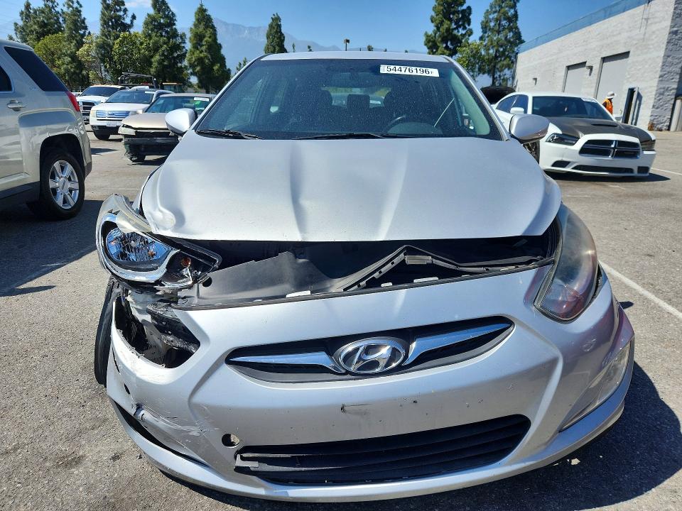 Продажа на аукционе авто 2013 Hyundai Accent, vin: KMHCU5AE3DU130664, номер лота: 54476196