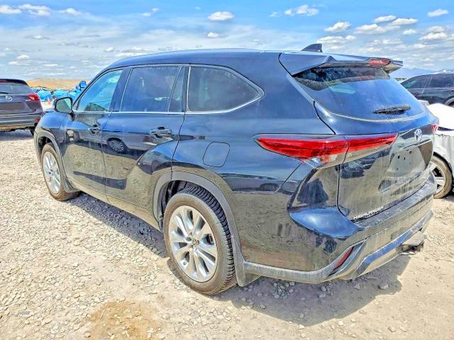 Продаж на аукціоні авто 2021 Toyota Highlander, vin: 5TDDZRBH8MS556509, номер лоту: 54196226