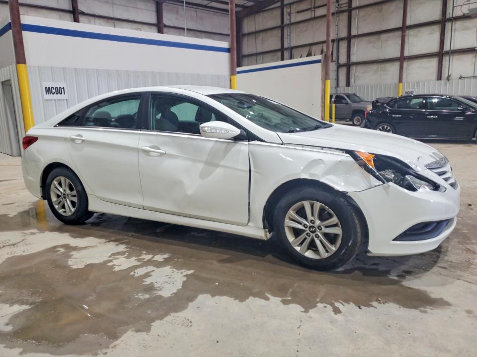 52168036 :رقم المزاد ، 5NPEB4AC5EH915677 vin ، 2014 Hyundai Sonata مزاد بيع