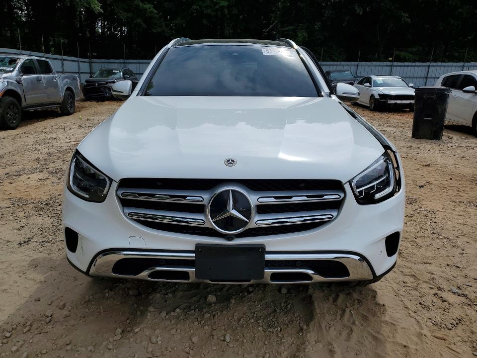 53222926 :رقم المزاد ، W1N0G8EB1NV381994 vin ، 2022 Mercedes-benz Glc مزاد بيع