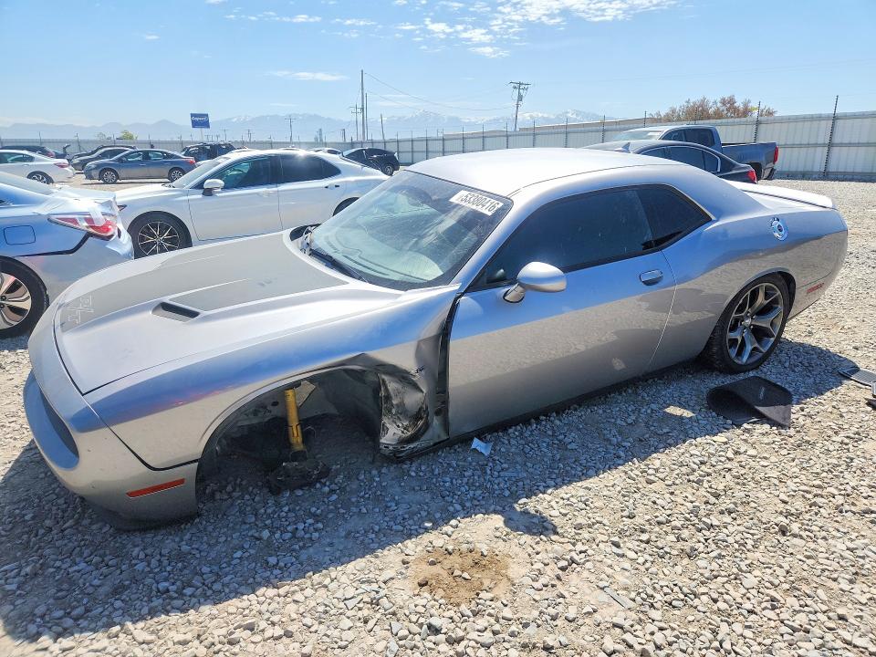 2015 Dodge Challenger მანქანა იყიდება აუქციონზე, vin: 2C3CDZAT5FH761596, აუქციონის ნომერი: 53380416