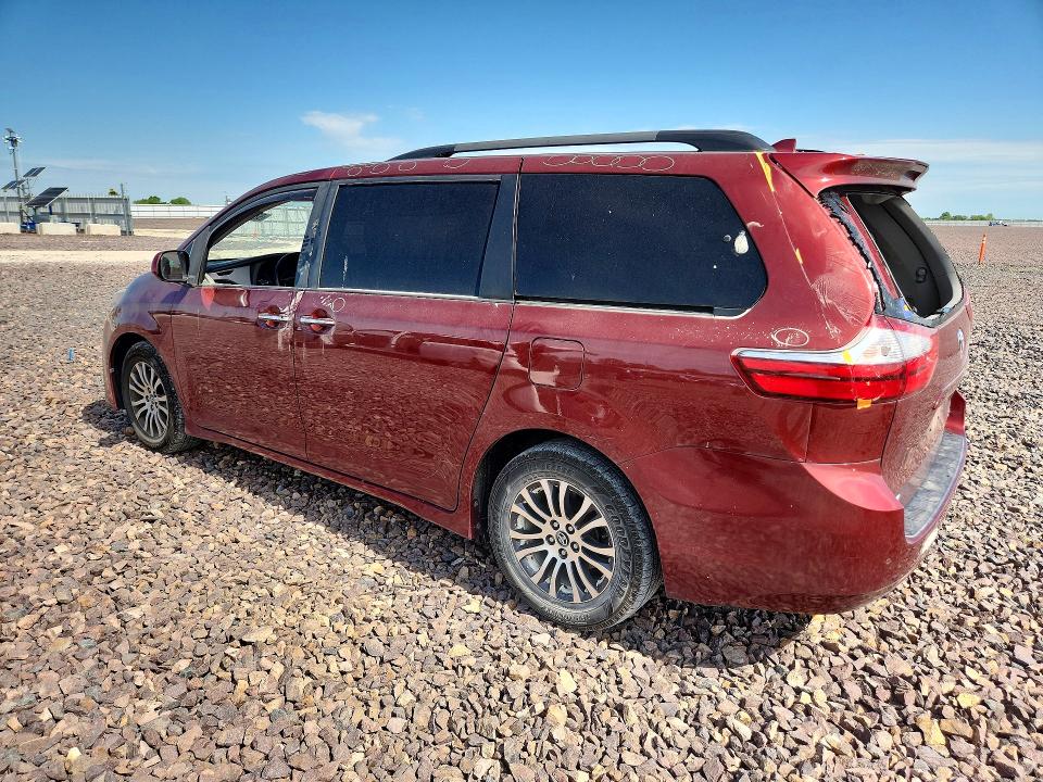 Продаж на аукціоні авто 2018 Toyota Sienna, vin: 5TDYZ3DCXJS927813, номер лоту: 52855256