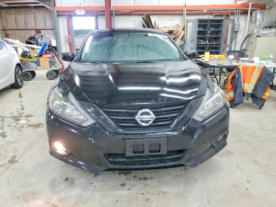 52213946 :رقم المزاد ، 1N4AL3AP6JC274978 vin ، 2018 Nissan Altima مزاد بيع