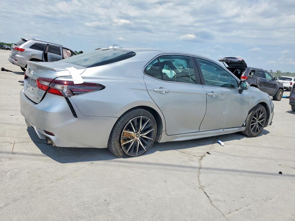 Продажа на аукционе авто 2023 Toyota Camry, vin: 4T1G11AKXPU737920, номер лота: 52854916