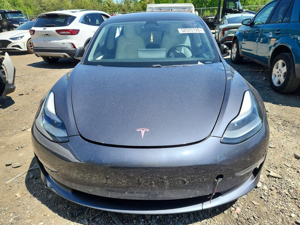 52525126 :رقم المزاد ، 5YJ3E1EA9MF987274 vin ، 2021 Tesla Model 3 مزاد بيع