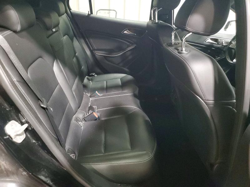 53296766 :رقم المزاد ، WDCTG4EB8JJ395805 vin ، 2018 Mercedes-benz Gla مزاد بيع