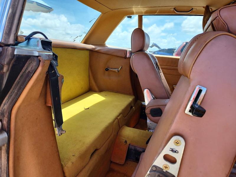 51965926 :رقم المزاد ، WDBBA45C1FA024213 vin ، 1985 Mercedes-benz 380 مزاد بيع