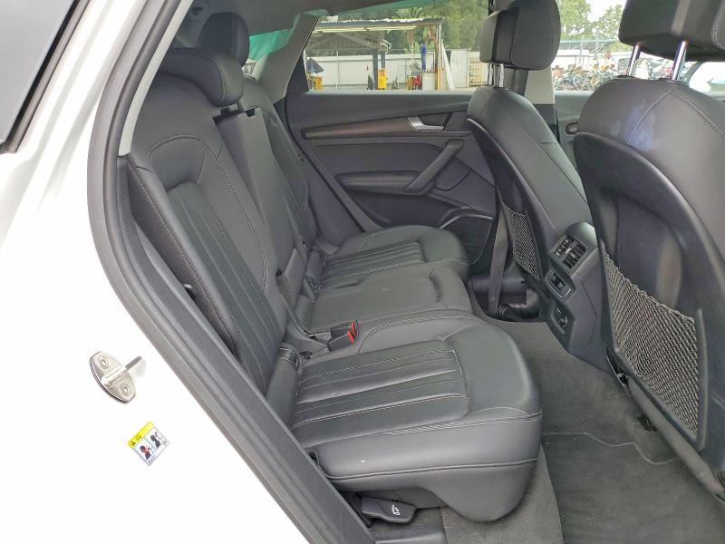 53314956 :رقم المزاد ، WA1EAAFY3N2010694 vin ، 2022 Audi Q5 مزاد بيع