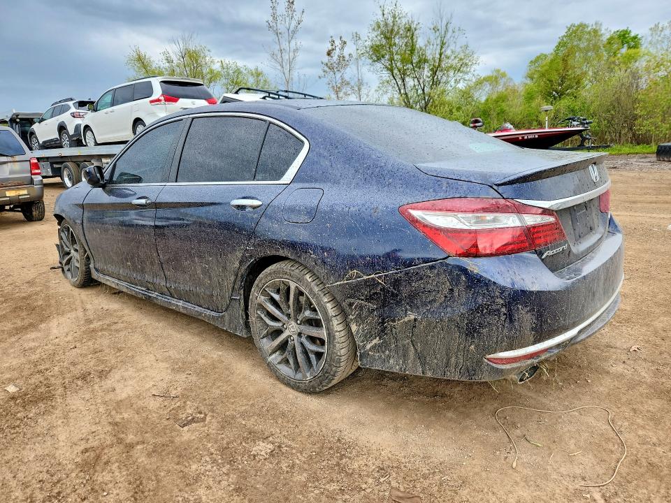 Продажа на аукционе авто 2017 Honda Accord, vin: 1HGCR2F55HA012198, номер лота: 53042166