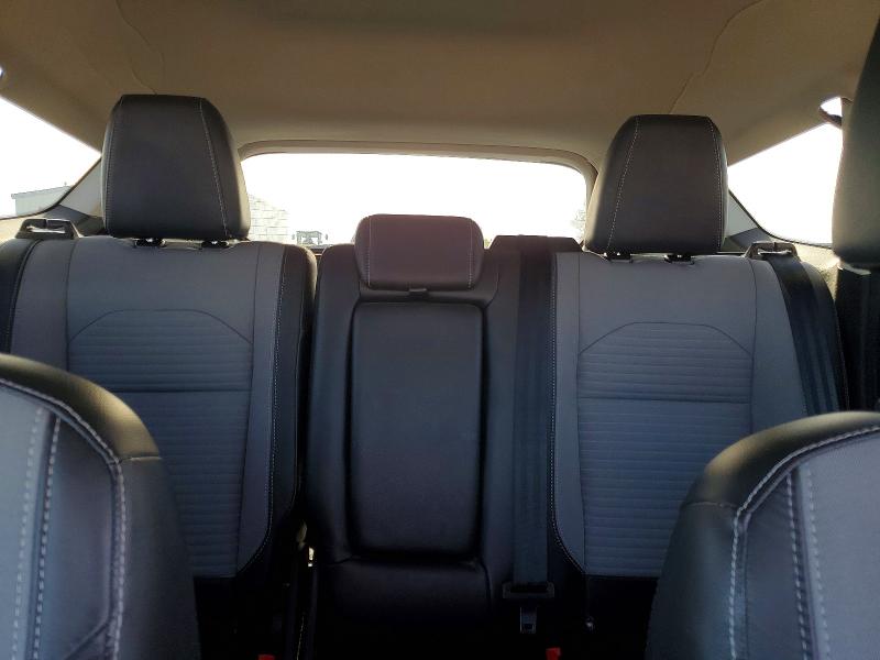 2017 Ford Escape მანქანა იყიდება აუქციონზე, vin: 1FMCU9JD7HUD43203, აუქციონის ნომერი: 54809816