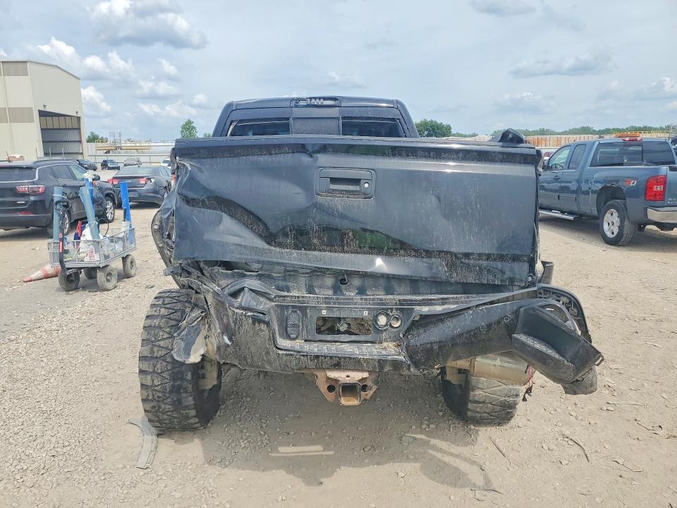 Продажа на аукционе авто 2018 Gmc Sierra, vin: 1GT12UEY7JF106934, номер лота: 55012276