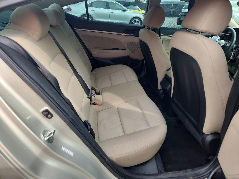 52810306 :رقم المزاد ، KMHD84LF8JU585272 vin ، 2018 Hyundai Elantra مزاد بيع