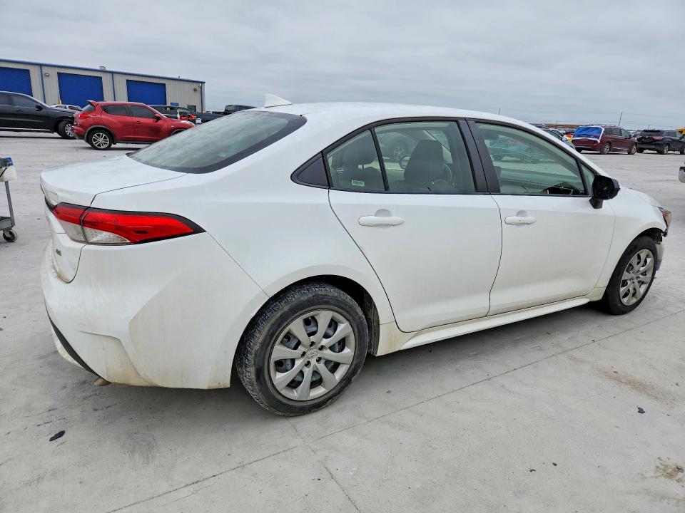 Продаж на аукціоні авто 2022 Toyota Corolla, vin: JTDEPMAE7N3017418, номер лоту: 52449196