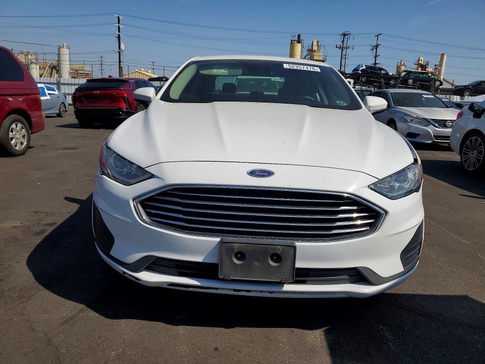 2019 Ford Fusion მანქანა იყიდება აუქციონზე, vin: 3FA6P0LU6KR261615, აუქციონის ნომერი: 52357476