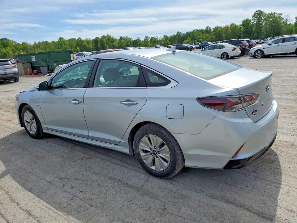 2018 Hyundai Sonata Hybrid მანქანა იყიდება აუქციონზე, vin: KMHE24L3XJA087362, აუქციონის ნომერი: 53325666