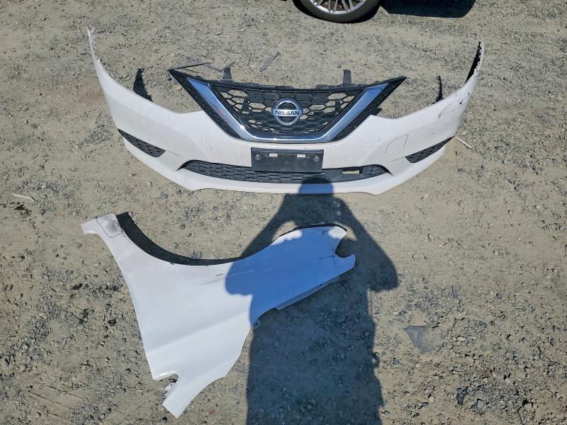 54522886 :رقم المزاد ، 3N1AB7AP6JL639218 vin ، 2018 Nissan Sentra مزاد بيع