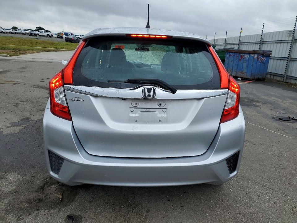 2015 Honda Fit მანქანა იყიდება აუქციონზე, vin: 3HGGK5H85FM704542, აუქციონის ნომერი: 52264726