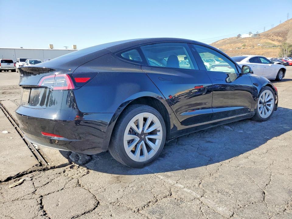 Продаж на аукціоні авто 2021 Tesla Model 3, vin: 5YJ3E1EA0MF990709, номер лоту: 52185136