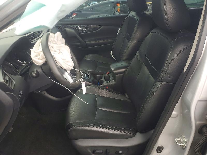 53407996 :رقم المزاد ، 5N1AT2MT9JC834923 vin ، 2018 Nissan Rogue مزاد بيع