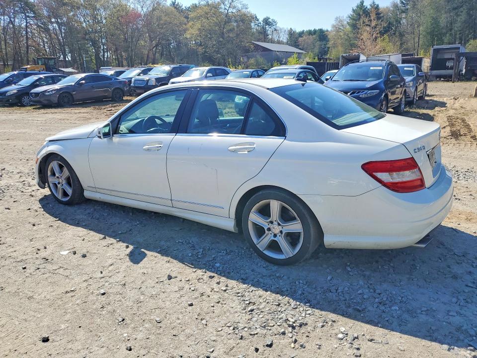 52124136 :رقم المزاد ، WDDGF8BB6AF490622 vin ، 2010 Mercedes-benz C مزاد بيع