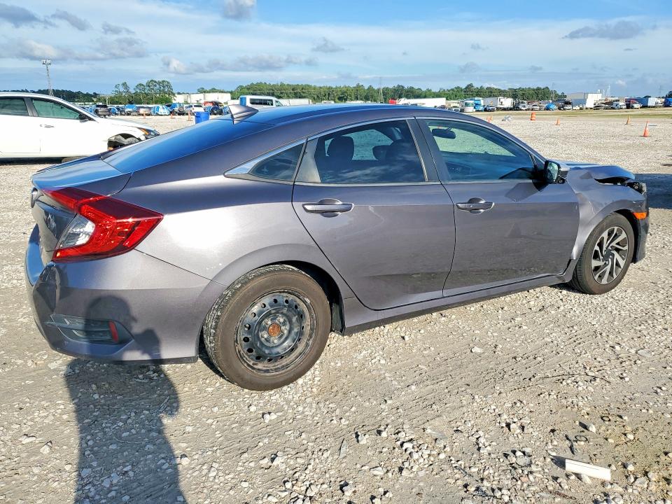 Продаж на аукціоні авто 2018 Honda Civic, vin: 2HGFC2F79JH550636, номер лоту: 54527376