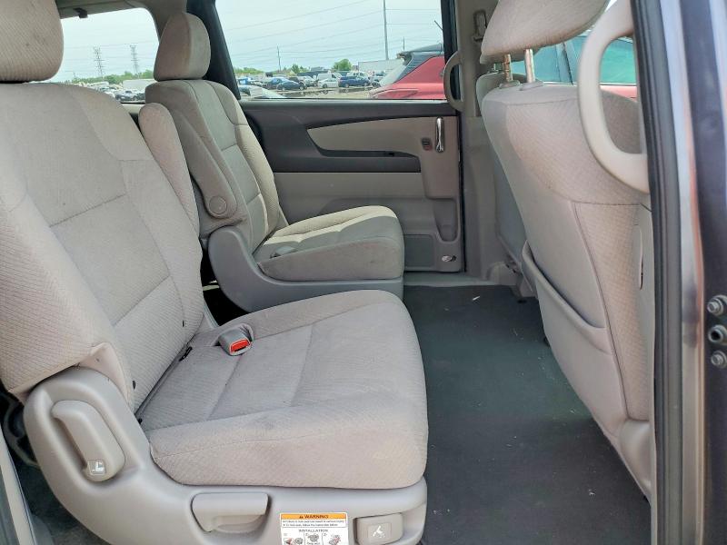 55047266 :رقم المزاد ، 5FNRL5H24FB115972 vin ، 2015 Honda Odyssey مزاد بيع