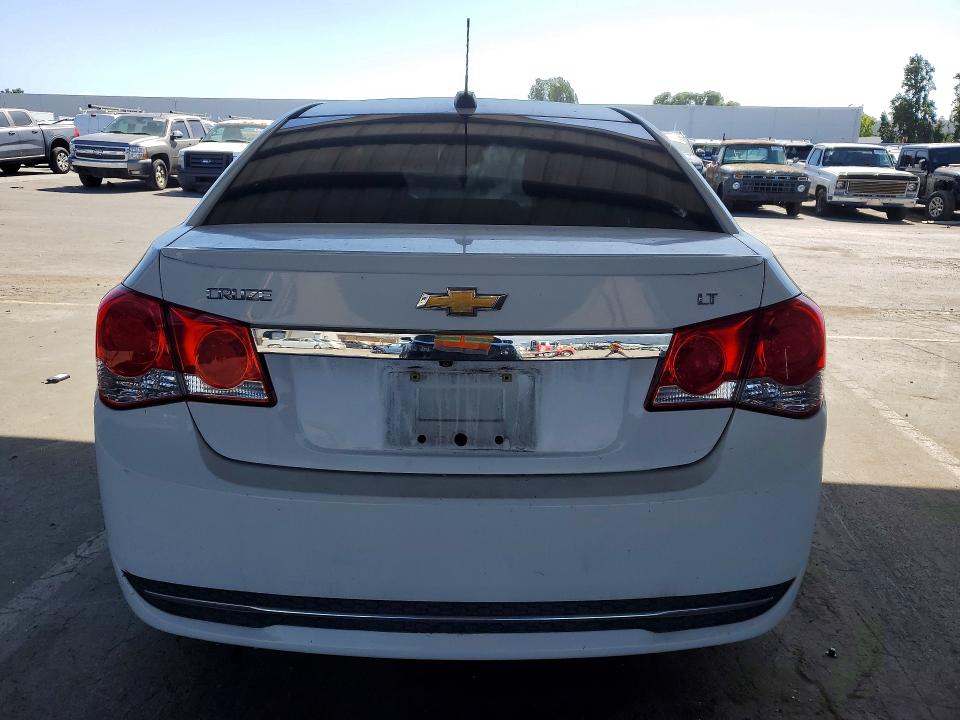 Продажа на аукционе авто 2015 Chevrolet Cruze, vin: 1G1PC5SB1F7274981, номер лота: 55211276