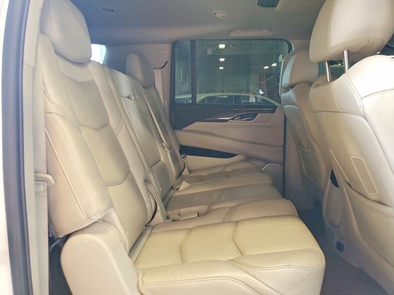 53468606 :رقم المزاد ، 1GYS4JKJ9LR207084 vin ، 2020 Cadillac Escalade مزاد بيع