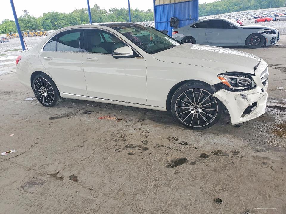 2017 Mercedes-benz C მანქანა იყიდება აუქციონზე, vin: 55SWF4KB7HU202554, აუქციონის ნომერი: 54780376