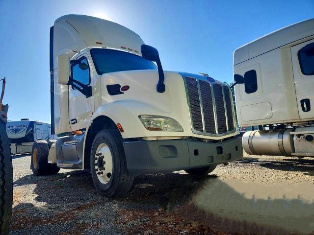 Продаж на аукціоні авто 2017 Peterbilt 579, vin: 1XPBA48X0HD428846, номер лоту: 50613956