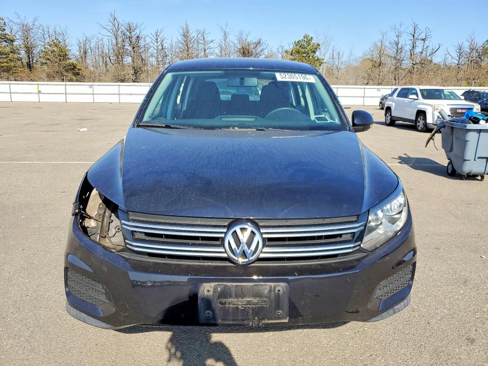 2012 Volkswagen Tiguan მანქანა იყიდება აუქციონზე, vin: WVGBV7AXXCW599081, აუქციონის ნომერი: 52305196