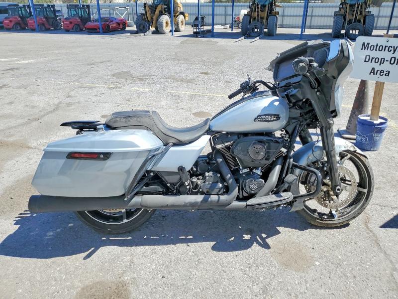54724416 :رقم المزاد ، 1HD1KB715RB638012 vin ، 2024 Harley Davidson Flhx مزاد بيع