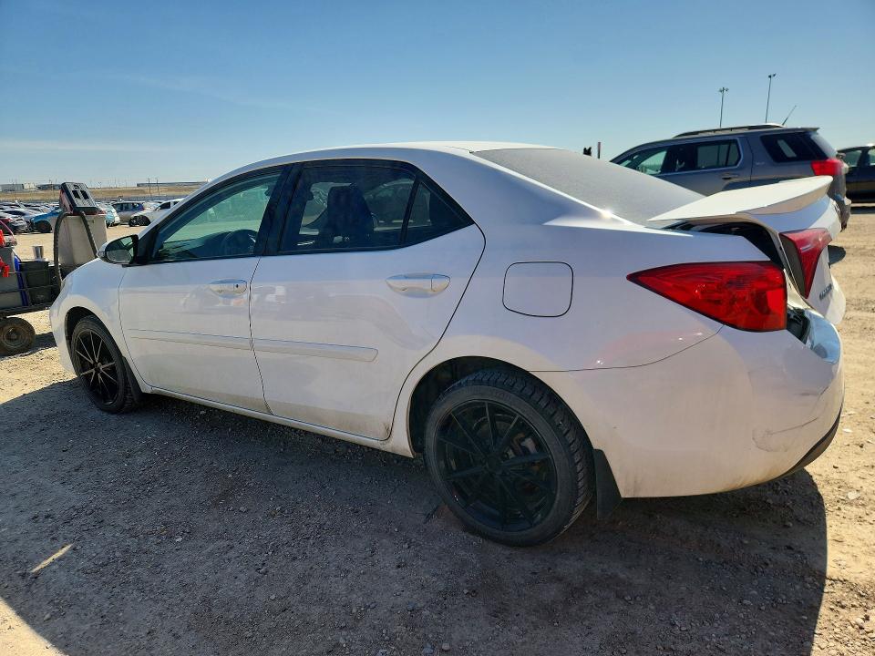 52691496 :رقم المزاد ، 2T1BURHE9JC972513 vin ، 2018 Toyota Corolla مزاد بيع