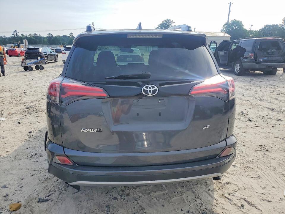 2018 Toyota Rav4 მანქანა იყიდება აუქციონზე, vin: JTMNFREVXJJ737179, აუქციონის ნომერი: 54925566