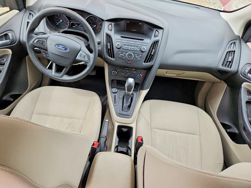 52224896 :رقم المزاد ، 1FADP3F20FL285920 vin ، 2015 Ford Focus مزاد بيع