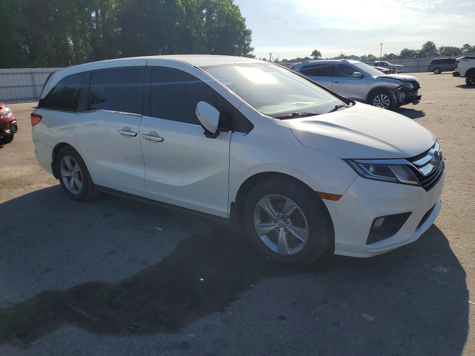 Продажа на аукционе авто 2018 Honda Odyssey, vin: 5FNRL6H54JB065731, номер лота: 55241586