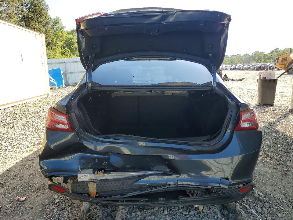 Продажа на аукционе авто 2019 Chevrolet Malibu, vin: 1G1ZD5ST3KF110033, номер лота: 54421306