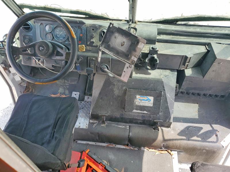 Продажа на аукционе авто 2000 Freightliner Chassis, vin: 4UZA4FA46YCF82045, номер лота: 50566306