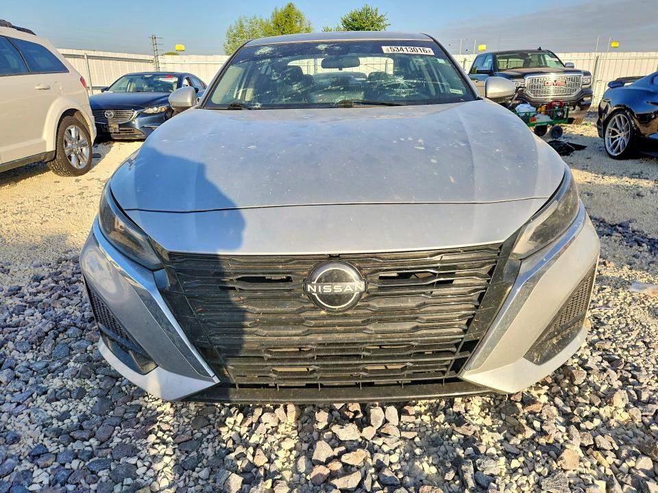 53413016 :رقم المزاد ، 1N4BL4EV1PN326145 vin ، 2023 Nissan Altima مزاد بيع