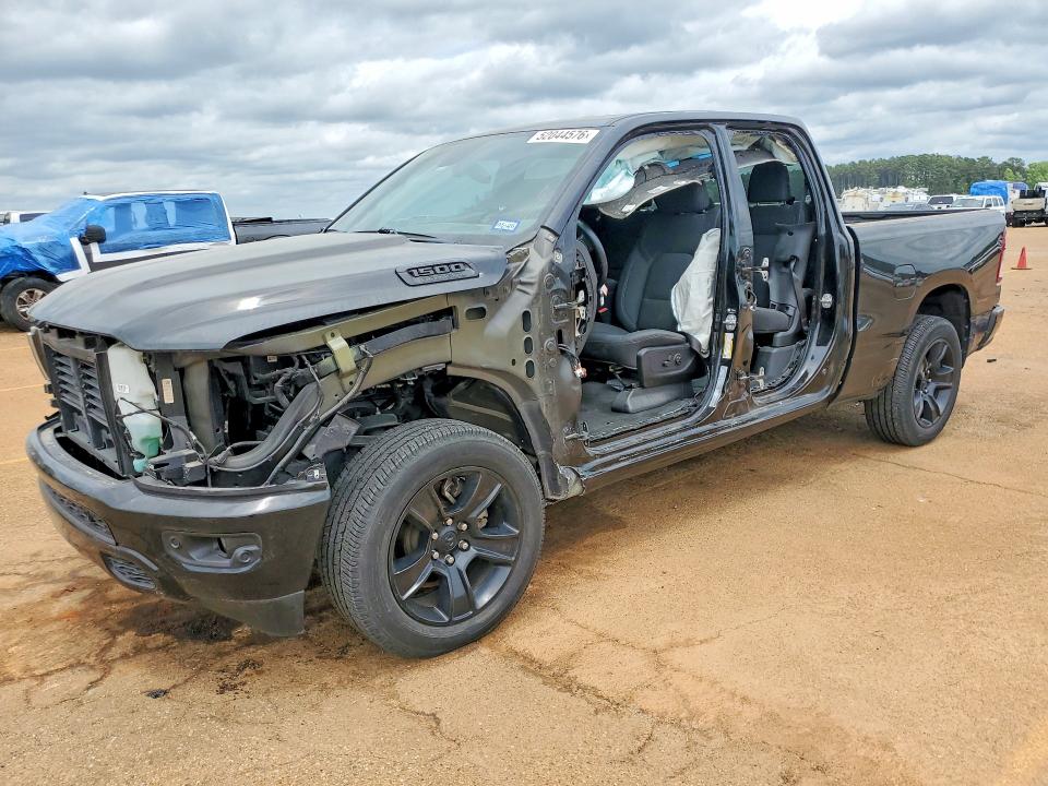 52044576 :رقم المزاد ، 1C6RREBT5MN709928 vin ، 2021 Ram 1500 مزاد بيع