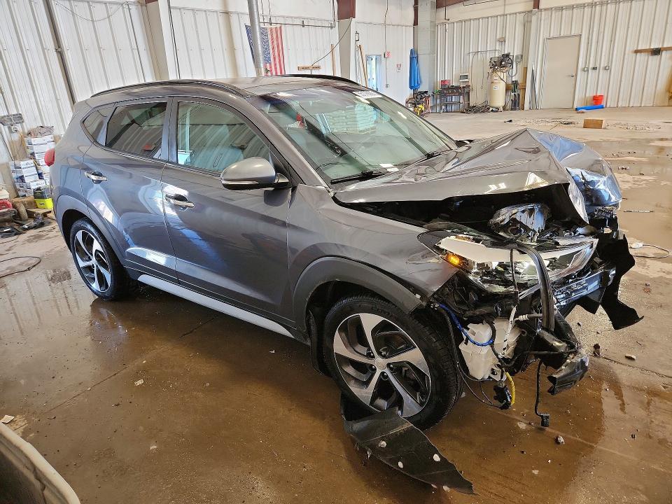 Продажа на аукционе авто 2018 Hyundai Tucson, vin: KM8J3CA2XJU621796, номер лота: 55176886