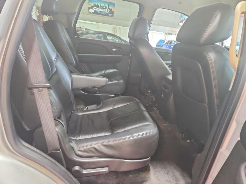 52675116 :رقم المزاد ، 1GKUKCE07AR216824 vin ، 2010 Gmc Yukon مزاد بيع