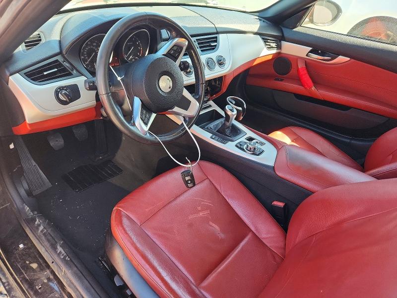 52853706 :رقم المزاد ، WBALM5C59BE495940 vin ، 2011 Bmw Z4 مزاد بيع