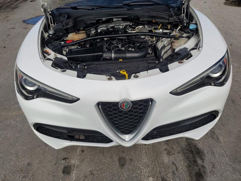 Продаж на аукціоні авто 2018 Alfa Romeo Stelvio, vin: ZASFAKNN0J7B82368, номер лоту: 55376396